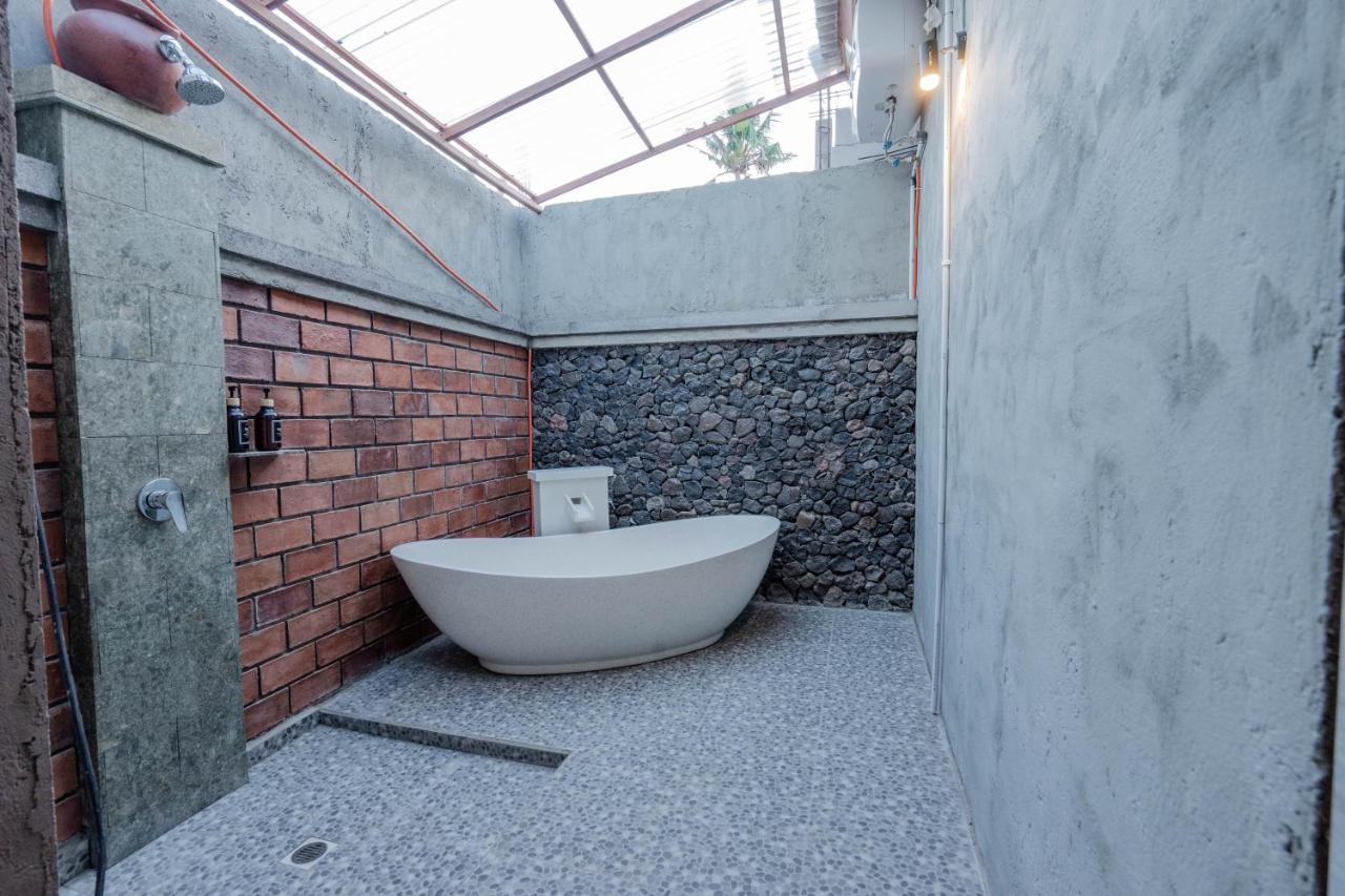 Garvi Villa Karangasem Eksteriør billede